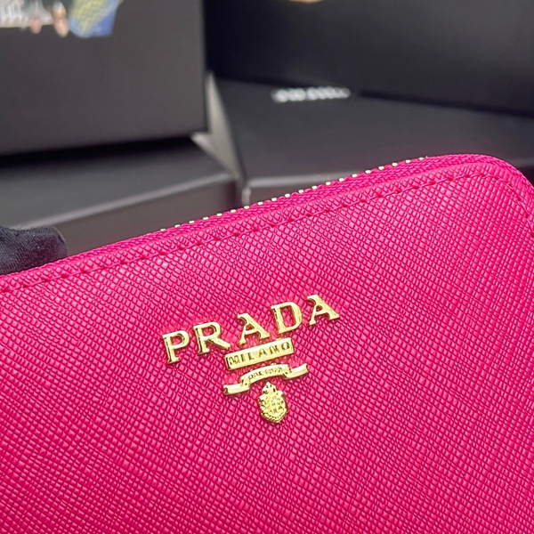 プラダ財布コピー細部ディテール